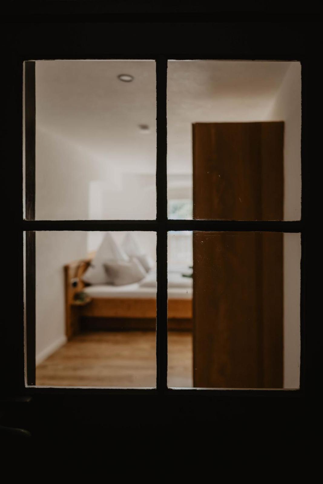 Wildkräuter-Gasthof Linde Löffingen Zimmer foto